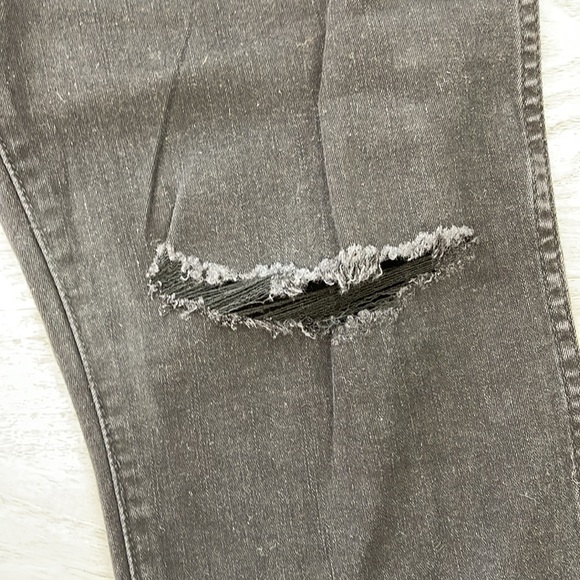 KUT from the Kloth High Rise Skinny Jean Size 16 - Picture 3 of 5